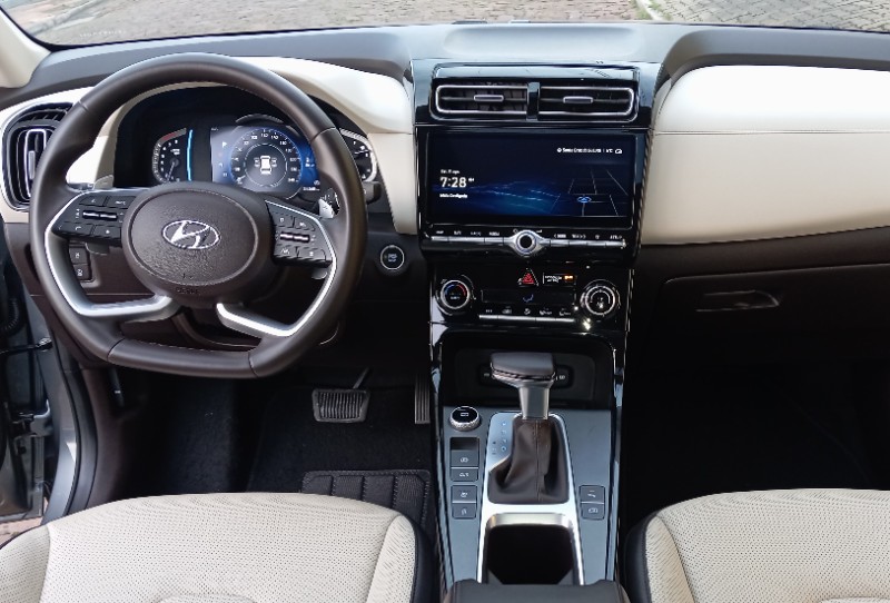 HYUNDAI CRETA ULTIMATE 2.0 AT6 /2025 AUTO SHOW SANTA CRUZ DO SUL / Carros no Vale HYUNDAI CRETA ULTIMATE 2.0 AT6 /2025 AUTO SHOW SANTA CRUZ DO SUL / Carros no Vale