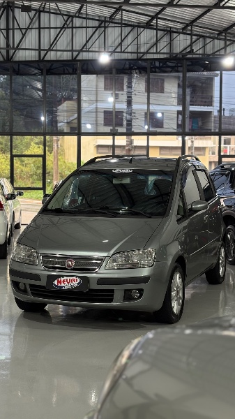 FIAT IDEIA ELX 1.4 FIRE / /2010 NEURI VEÍCULOS LAJEADO / Carros no Vale