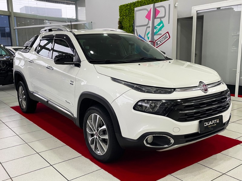 FIAT TORO 2.0 16V TURBO DIESEL VOLCANO 4WD AT9 2018/2019 DUARTE VEÍCULOS PORTO ALEGRE / Carros no Vale FIAT TORO 2.0 16V TURBO DIESEL VOLCANO 4WD AT9 2018/2019 DUARTE VEÍCULOS PORTO ALEGRE / Carros no Vale