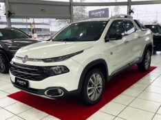 FIAT TORO 2.0 16V TURBO DIESEL VOLCANO 4WD AT9 2018/2019 DUARTE VEÍCULOS PORTO ALEGRE / Carros no Vale