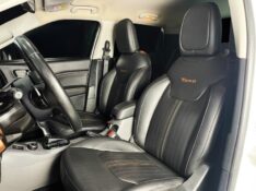 FIAT TORO 2.0 16V TURBO DIESEL VOLCANO 4WD AT9 2018/2019 DUARTE VEÍCULOS PORTO ALEGRE / Carros no Vale