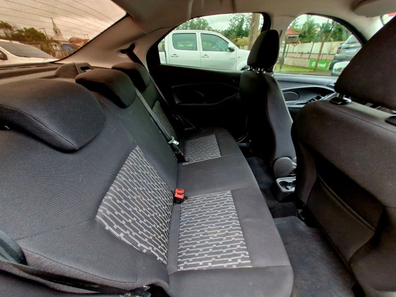 FORD KA 1.5 SE 12V PLUS 2020/2021 CRUZEIRO MULTIMARCAS CRUZEIRO DO SUL / Carros no Vale
