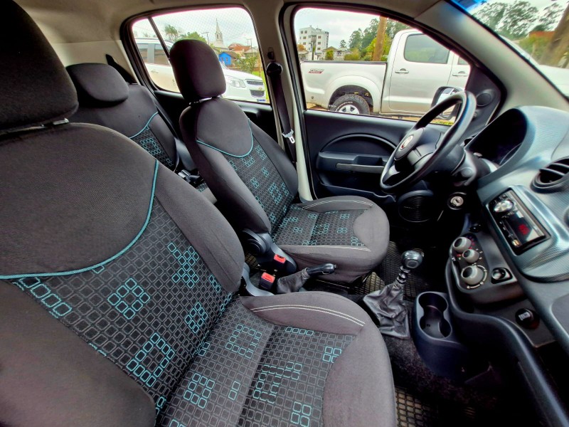 FIAT UNO ECONOMY 1.4 EVO FIRE FLEX 8V 4P 2014/2014 CRUZEIRO MULTIMARCAS CRUZEIRO DO SUL / Carros no Vale