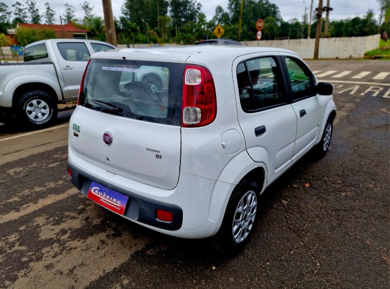 FIAT UNO ECONOMY 1.4 EVO FIRE FLEX 8V 4P 2014/2014 CRUZEIRO MULTIMARCAS CRUZEIRO DO SUL / Carros no Vale