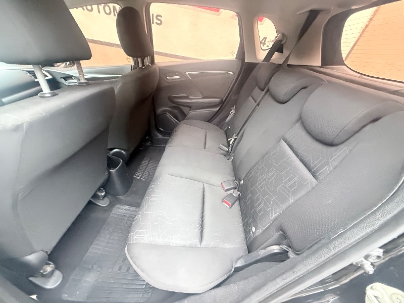 HONDA FIT 1.4 LX 16V FLEX 4P AUTOMÁTICO 2017/2017 ELY AUTOMÓVEIS LAJEADO / Carros no Vale HONDA FIT 1.4 LX 16V FLEX 4P AUTOMÁTICO 2017/2017 ELY AUTOMÓVEIS LAJEADO / Carros no Vale