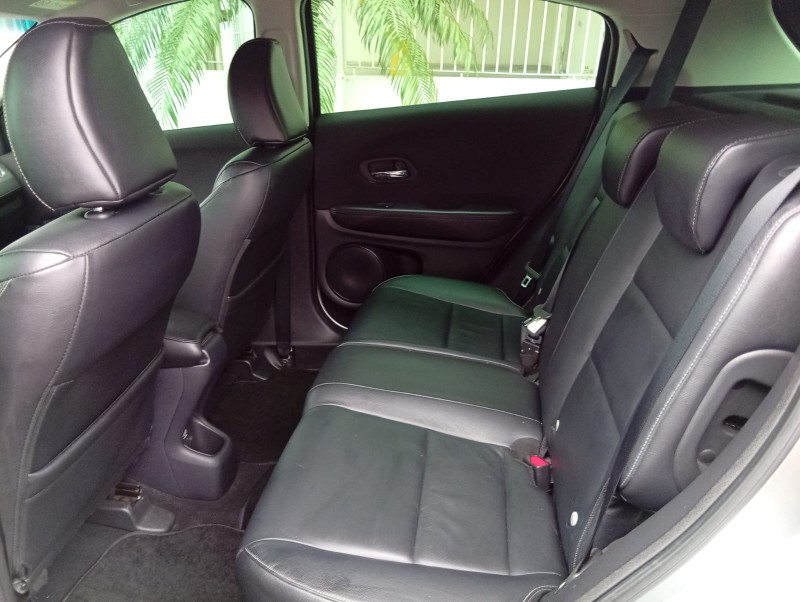 HONDA HR-V 1.8 EXL 2015/2016 ALTERNATIVA VEÍCULOS LAJEADO / Carros no Vale