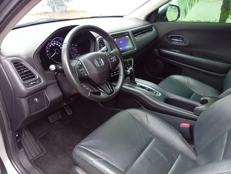 HONDA HR-V 1.8 EXL 2015/2016 ALTERNATIVA VEÍCULOS LAJEADO / Carros no Vale