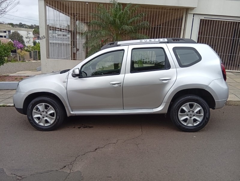 RENAULT DUSTER 20 4X2 2015/2016 ALTERNATIVA VEÍCULOS LAJEADO / Carros no Vale RENAULT DUSTER 20 4X2 2015/2016 ALTERNATIVA VEÍCULOS LAJEADO / Carros no Vale