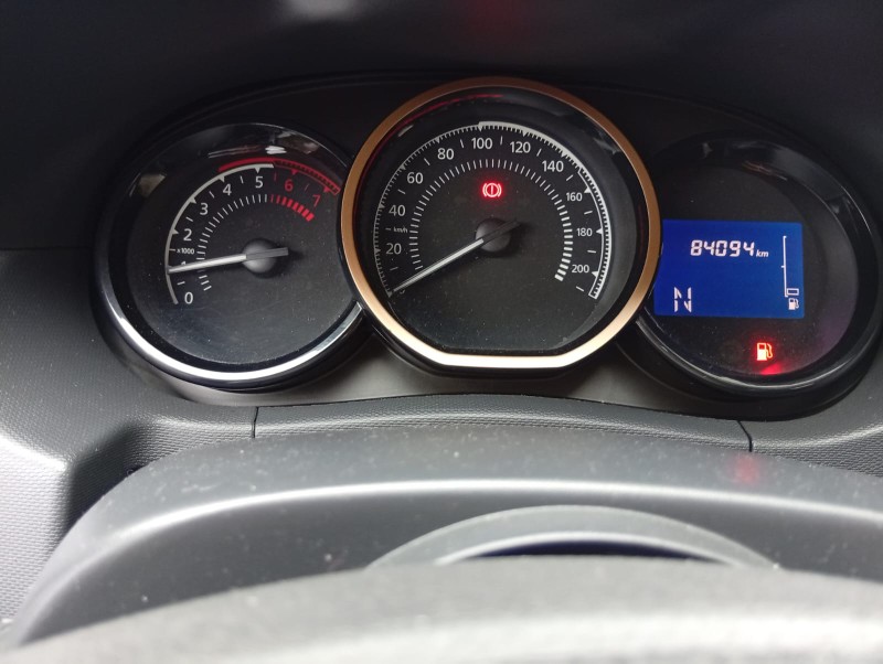 RENAULT DUSTER 20 4X2 2015/2016 ALTERNATIVA VEÍCULOS LAJEADO / Carros no Vale RENAULT DUSTER 20 4X2 2015/2016 ALTERNATIVA VEÍCULOS LAJEADO / Carros no Vale