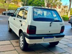 FIAT UNO MILLE ECONOMY 1.0 2011/2012 SÉTIMA VEÍCULOS GUAPORÉ / Carros no Vale