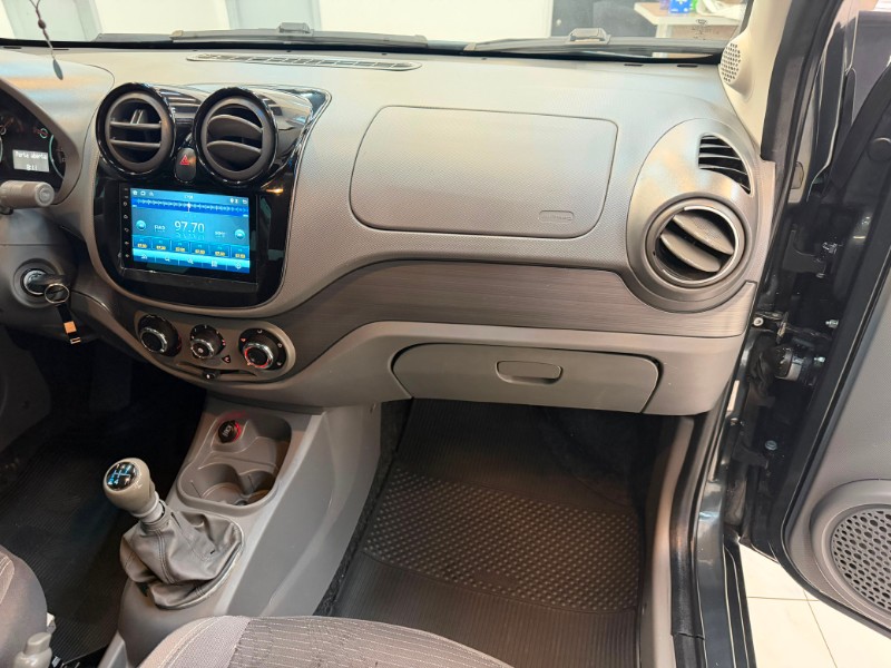 FIAT PALIO ATTRACTIVE 1.4 8V 2015/2015 LUCAS AUTOMÓVEIS BOM RETIRO DO SUL / Carros no Vale