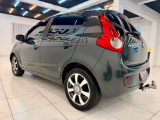 FIAT PALIO ATTRACTIVE 1.4 8V 2015/2015 LUCAS AUTOMÓVEIS BOM RETIRO DO SUL / Carros no Vale
