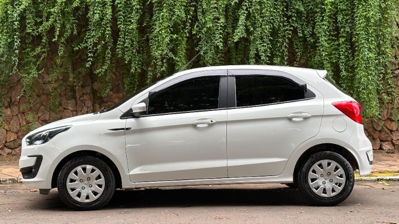 FORD KA HATCH SE 1.0 2019/2020 ESTAÇÃO DO CARRO ESTRELA / Carros no Vale