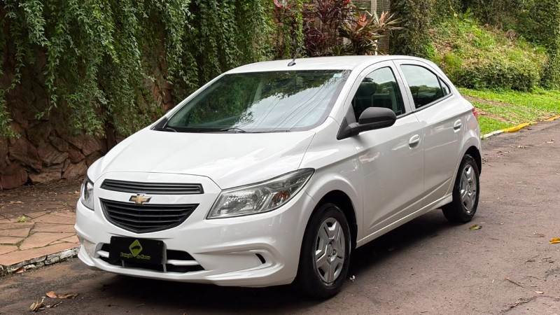CHEVROLET ONIX JOY 1.0 2016/2017 ESTAÇÃO DO CARRO ESTRELA / Carros no Vale CHEVROLET ONIX JOY 1.0 2016/2017 ESTAÇÃO DO CARRO ESTRELA / Carros no Vale