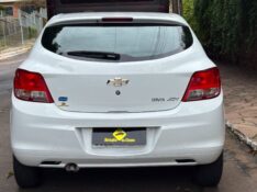 CHEVROLET ONIX JOY 1.0 2016/2017 ESTAÇÃO DO CARRO ESTRELA / Carros no Vale