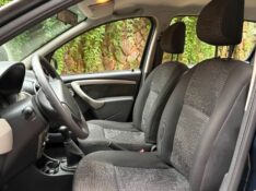 RENAULT SANDERO EXPRESSION 1.0 2010/2011 ESTAÇÃO DO CARRO ESTRELA / Carros no Vale