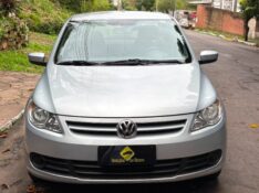 VOLKSWAGEN VOYAGE 1.0 2011/2012 ESTAÇÃO DO CARRO ESTRELA / Carros no Vale