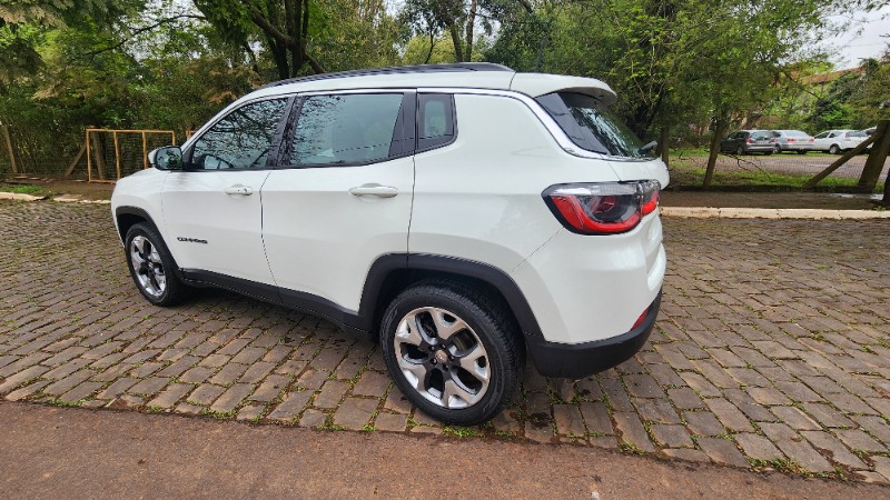 JEEP COMPASS 2.0 LONGITUDE 16V AT6 2019 2019/2019 FERNANDO AUTOMÓVEIS | REVENDA DE CARROS ARROIO DO MEIO ARROIO DO MEIO / Carros no Vale JEEP COMPASS 2.0 LONGITUDE 16V AT6 2019 2019/2019 FERNANDO AUTOMÓVEIS | REVENDA DE CARROS ARROIO DO MEIO ARROIO DO MEIO / Carros no Vale