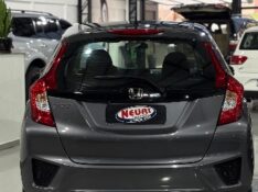HONDA FIT 1.5 EX 16V CVT 2015/2016 NEURI VEÍCULOS LAJEADO / Carros no Vale