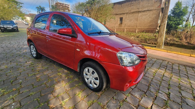 TOYOTA ETIOS HB X 2014/2015 FERNANDO AUTOMÓVEIS | REVENDA DE CARROS ARROIO DO MEIO ARROIO DO MEIO / Carros no Vale