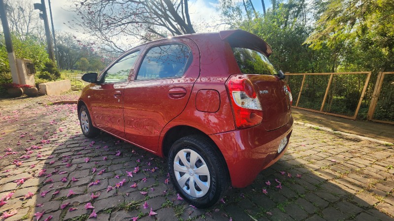 TOYOTA ETIOS HB X 2014/2015 FERNANDO AUTOMÓVEIS | REVENDA DE CARROS ARROIO DO MEIO ARROIO DO MEIO / Carros no Vale