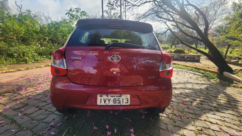 TOYOTA ETIOS HB X 2014/2015 FERNANDO AUTOMÓVEIS | REVENDA DE CARROS ARROIO DO MEIO ARROIO DO MEIO / Carros no Vale
