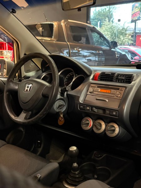 HONDA FIT 1.4 LXL 2008/2008 JM AUTOMÓVEIS VENÂNCIO AIRES / Carros no Vale