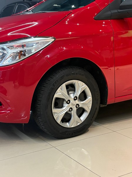 CHEVROLET ONIX 1.0 LT 2015/2015 JM AUTOMÓVEIS VENÂNCIO AIRES / Carros no Vale