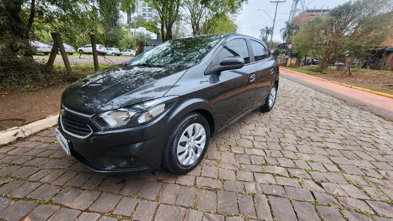 CHEVROLET ONIX 1.4 LT 2016/2017 FERNANDO AUTOMÓVEIS | REVENDA DE CARROS ARROIO DO MEIO ARROIO DO MEIO / Carros no Vale