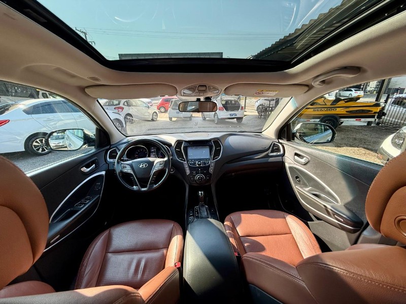 HYUNDAI GRAND SANTA FÉ 3.3 V6 4X4 7 LUGARES /2014 AR MULTIMARCAS VENÂNCIO AIRES / Carros no Vale HYUNDAI GRAND SANTA FÉ 3.3 V6 4X4 7 LUGARES /2014 AR MULTIMARCAS VENÂNCIO AIRES / Carros no Vale