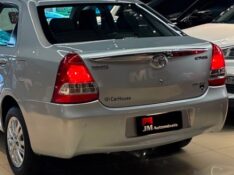 TOYOTA ETIOS 1.5 XLS 2013/2014 JM AUTOMÓVEIS VENÂNCIO AIRES / Carros no Vale