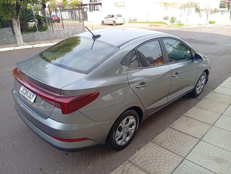 HYUNDAI HB20S 1.0 COMFORT 2023/2024 ALTERNATIVA VEÍCULOS LAJEADO / Carros no Vale