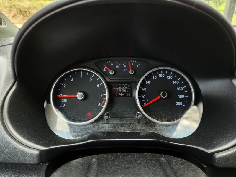 VOLKSWAGEN VOYAGE 1.0 2010/2011 TS VEÍCULOS ANTA GORDA / Carros no Vale