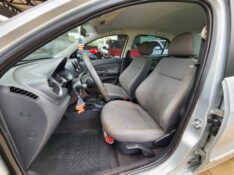 VOLKSWAGEN VOYAGE 1.0 2010/2011 TS VEÍCULOS ANTA GORDA / Carros no Vale
