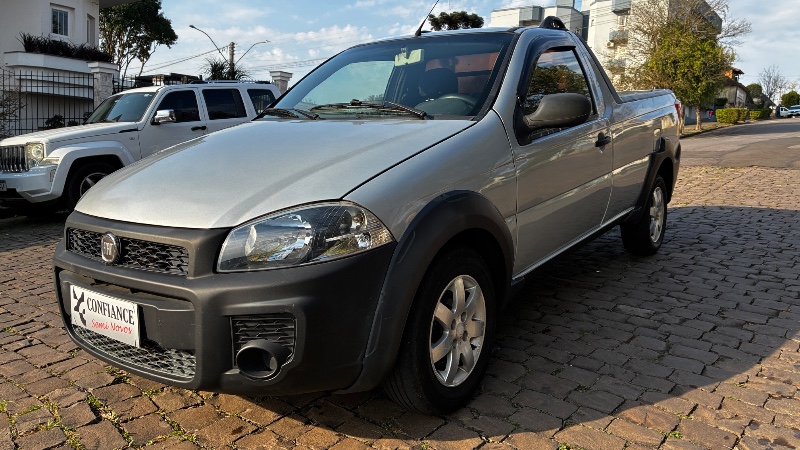 FIAT STRADA WORKING 1.4 MPI FIRE FLEX 8V CS 2015/2016 COMPLETO VEÍCULOS GUAPORÉ / Carros no Vale