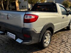 FIAT STRADA WORKING 1.4 MPI FIRE FLEX 8V CS 2015/2016 COMPLETO VEÍCULOS GUAPORÉ / Carros no Vale