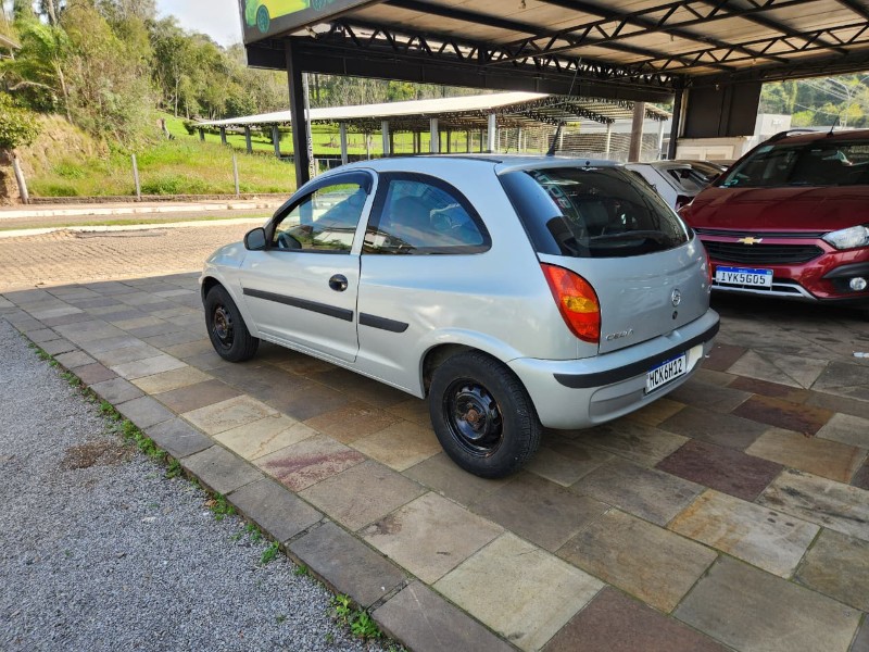 CHEVROLET CELTA 1.0 2002/2002 TS VEÍCULOS ANTA GORDA / Carros no Vale