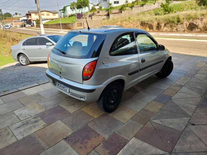 CHEVROLET CELTA 1.0 2002/2002 TS VEÍCULOS ANTA GORDA / Carros no Vale