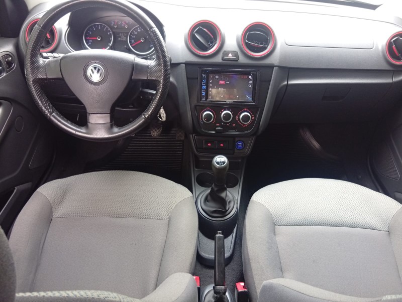 VOLKSWAGEN VOYAGE 1.0 2010/2010 ALTERNATIVA VEÍCULOS LAJEADO / Carros no Vale