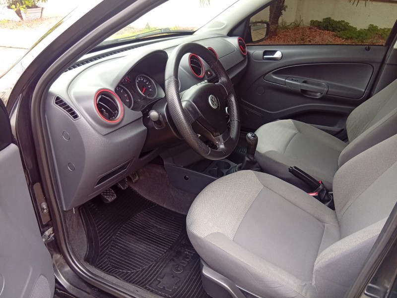 VOLKSWAGEN VOYAGE 1.0 2010/2010 ALTERNATIVA VEÍCULOS LAJEADO / Carros no Vale