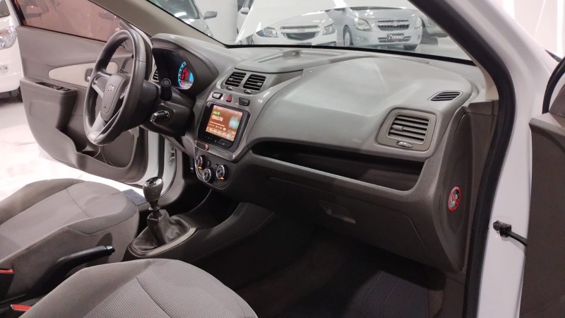 CHEVROLET COBALT LTZ 1.8 8V ECONO.FLEX 4P MEC. 2014/2014 TIAGO AUTOMÓVEIS VENÂNCIO AIRES / Carros no Vale