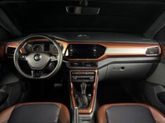 VOLKSWAGEN T-CROSS 1.0 200 TSI COMFORTLNE 2020 2019/2020 DUARTE VEÍCULOS PORTO ALEGRE / Carros no Vale
