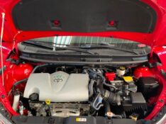 TOYOTA YARIS HB XLPLUSAT 2018/2019 LAVENDA VEÍCULOS ARROIO DO MEIO / Carros no Vale