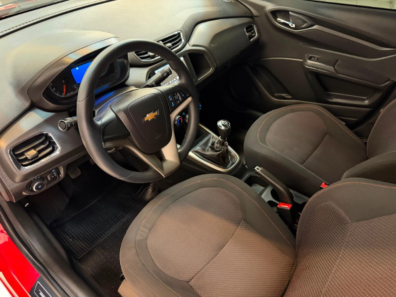 CHEVROLET ONIX 1.4 LTZ 2016/2016 LUCAS AUTOMÓVEIS BOM RETIRO DO SUL / Carros no Vale