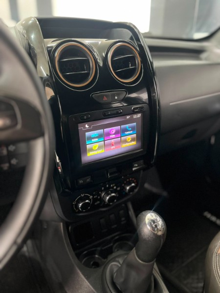RENAULT DUSTER 1.6 16V DYNAMIQUE 2016/2016 TIAGO AUTOMÓVEIS VENÂNCIO AIRES / Carros no Vale