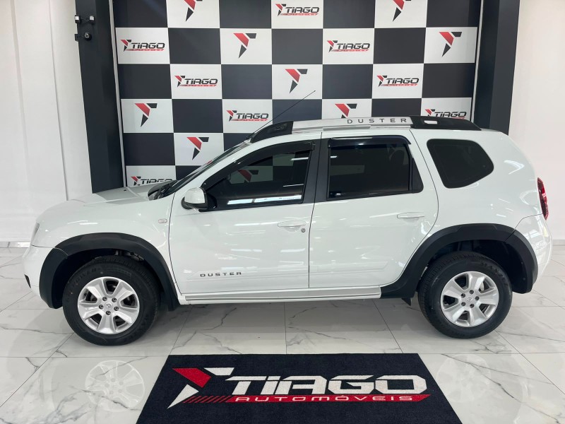 RENAULT DUSTER 1.6 16V DYNAMIQUE 2016/2016 TIAGO AUTOMÓVEIS VENÂNCIO AIRES / Carros no Vale