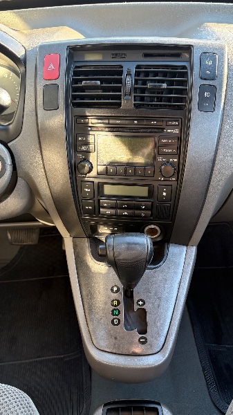 HYUNDAI TUCSON 1.6 16V T-GDI GASOLINA GLS 2013/2013 NEURI VEÍCULOS LAJEADO / Carros no Vale HYUNDAI TUCSON 1.6 16V T-GDI GASOLINA GLS 2013/2013 NEURI VEÍCULOS LAJEADO / Carros no Vale