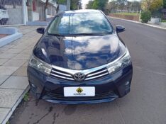 TOYOTA COROLLA ALTISFLEX 2015/2016 ALTERNATIVA VEÍCULOS LAJEADO / Carros no Vale
