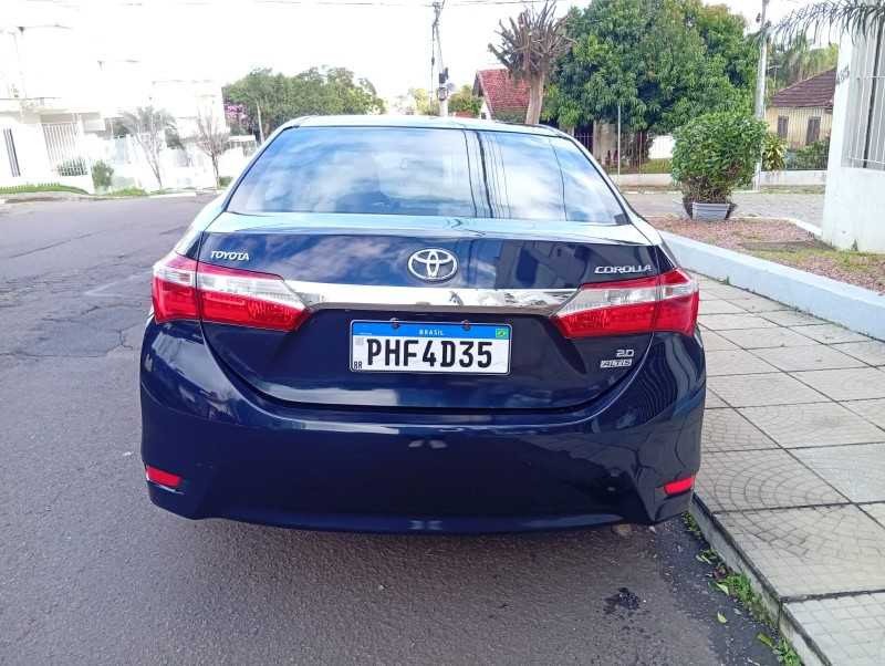 TOYOTA COROLLA ALTISFLEX 2015/2016 ALTERNATIVA VEÍCULOS LAJEADO / Carros no Vale