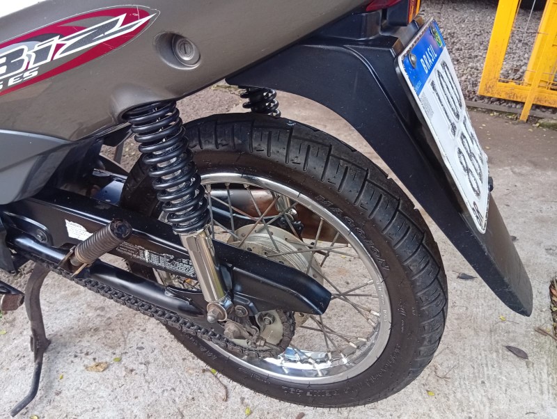 HONDA BIZ 125 ES 2007/2008 ALTERNATIVA VEÍCULOS LAJEADO / Carros no Vale HONDA BIZ 125 ES 2007/2008 ALTERNATIVA VEÍCULOS LAJEADO / Carros no Vale